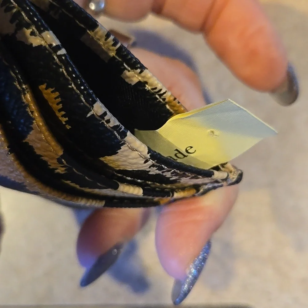 Kate Spade Schuyler Leopard Print Small Slim Card Holder - Picture 5 of 5